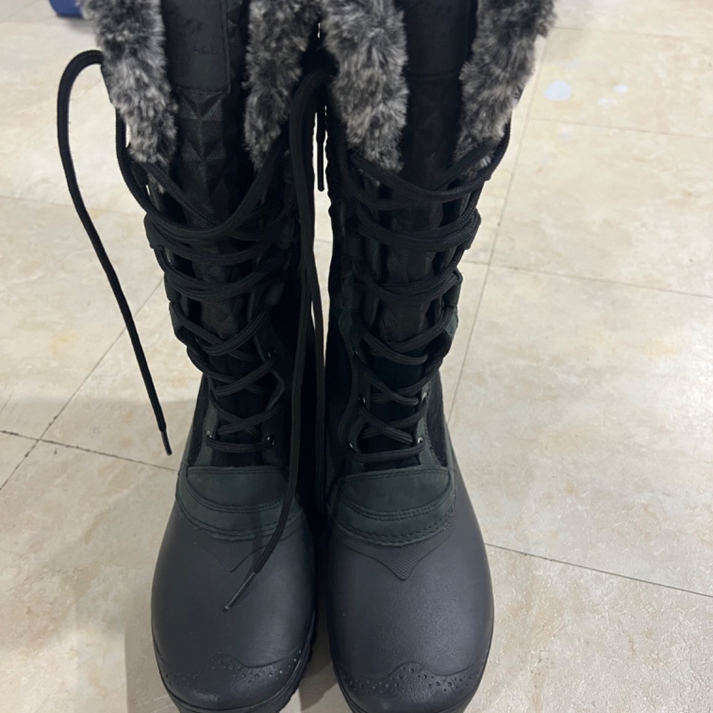 North Face Women size 9